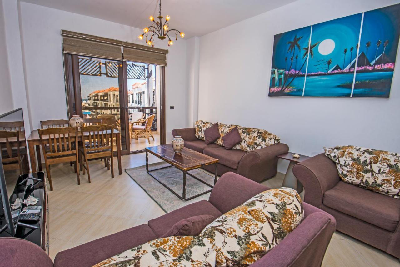 Premium Sea View 2 Bedrooms 2 Bathrooms Apartment Located Within Gravity Hotel & Aquapark Хургада Екстериор снимка
