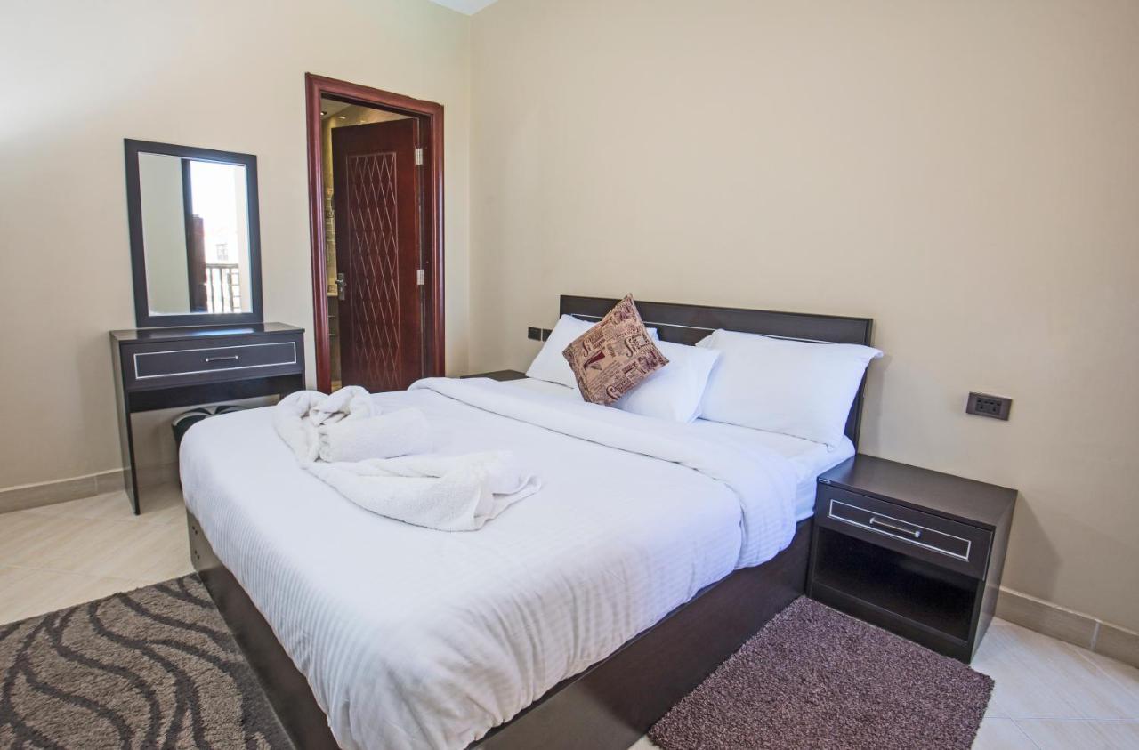 Premium Sea View 2 Bedrooms 2 Bathrooms Apartment Located Within Gravity Hotel & Aquapark Хургада Екстериор снимка